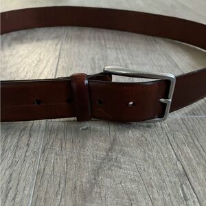 Johnston & Murphy Men's Brown Leather Belt
